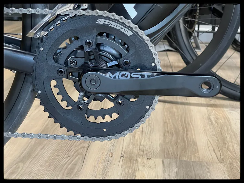 Pinarello Nytro Roadstar Medium Matt Black 2023-8