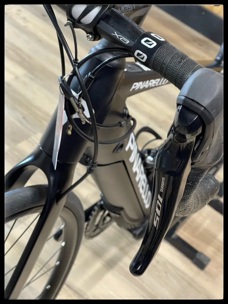 Pinarello Nytro Roadstar Medium Matt Black 2023-4