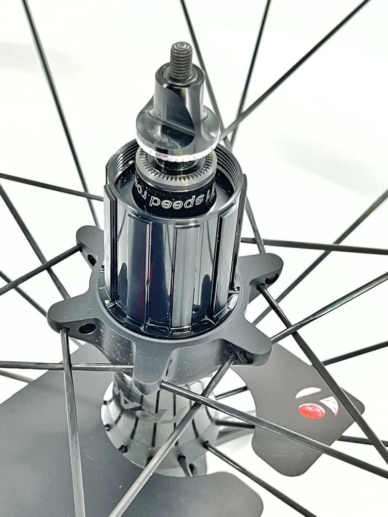 Bontrager Aeolus XXX2 TLR Rear Road Wheel-2