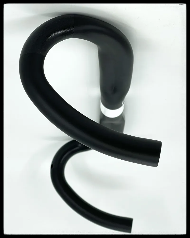 MOST Jaguar XC Aero Di2 3k Carbon/Alu Bars 46 cm Black-4