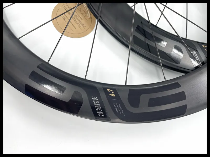 Enve SES 6.7 Wheelset CL Disc Chris R45D Hub Shimano Freehub-1