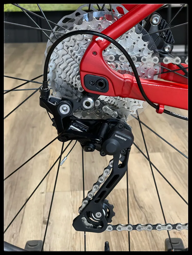 Giant Revolt 1 X-Large Grenadine 2022 -4