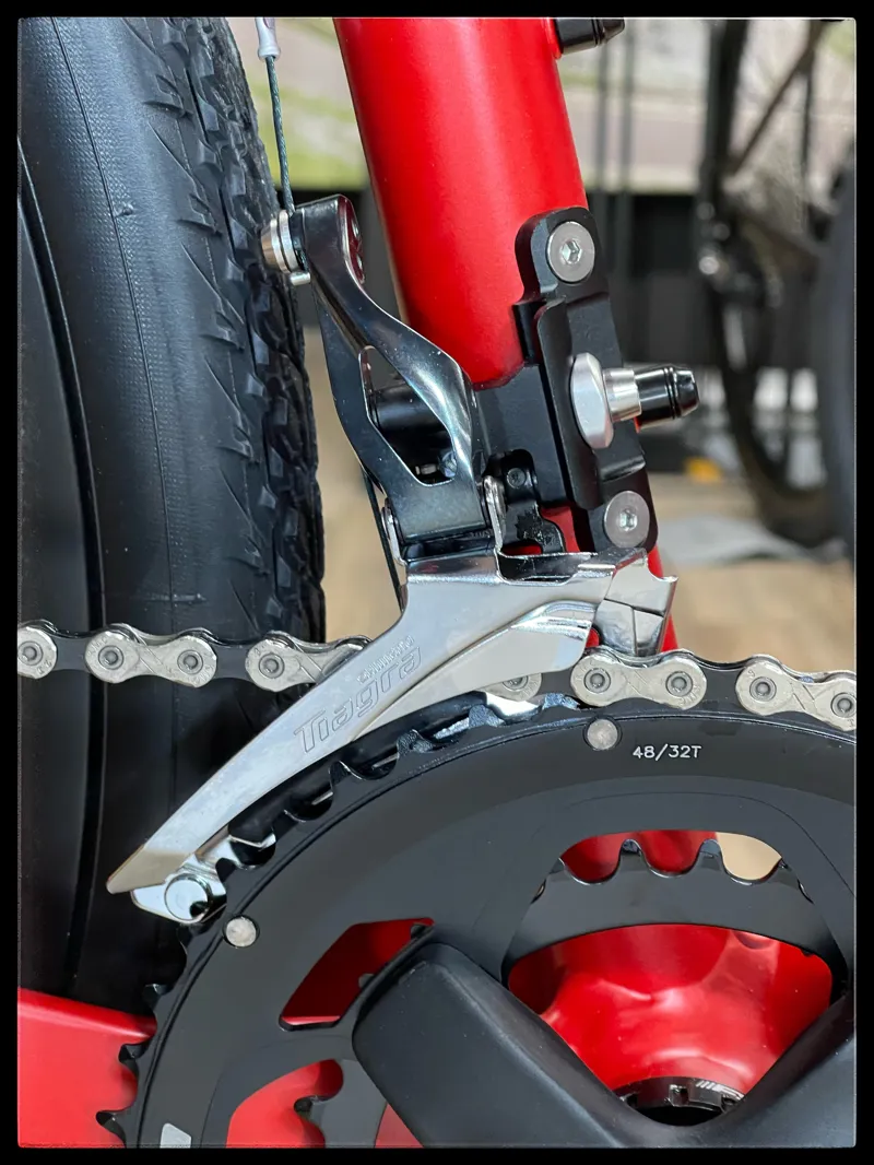 Giant Revolt 1 X-Large Grenadine 2022 -5