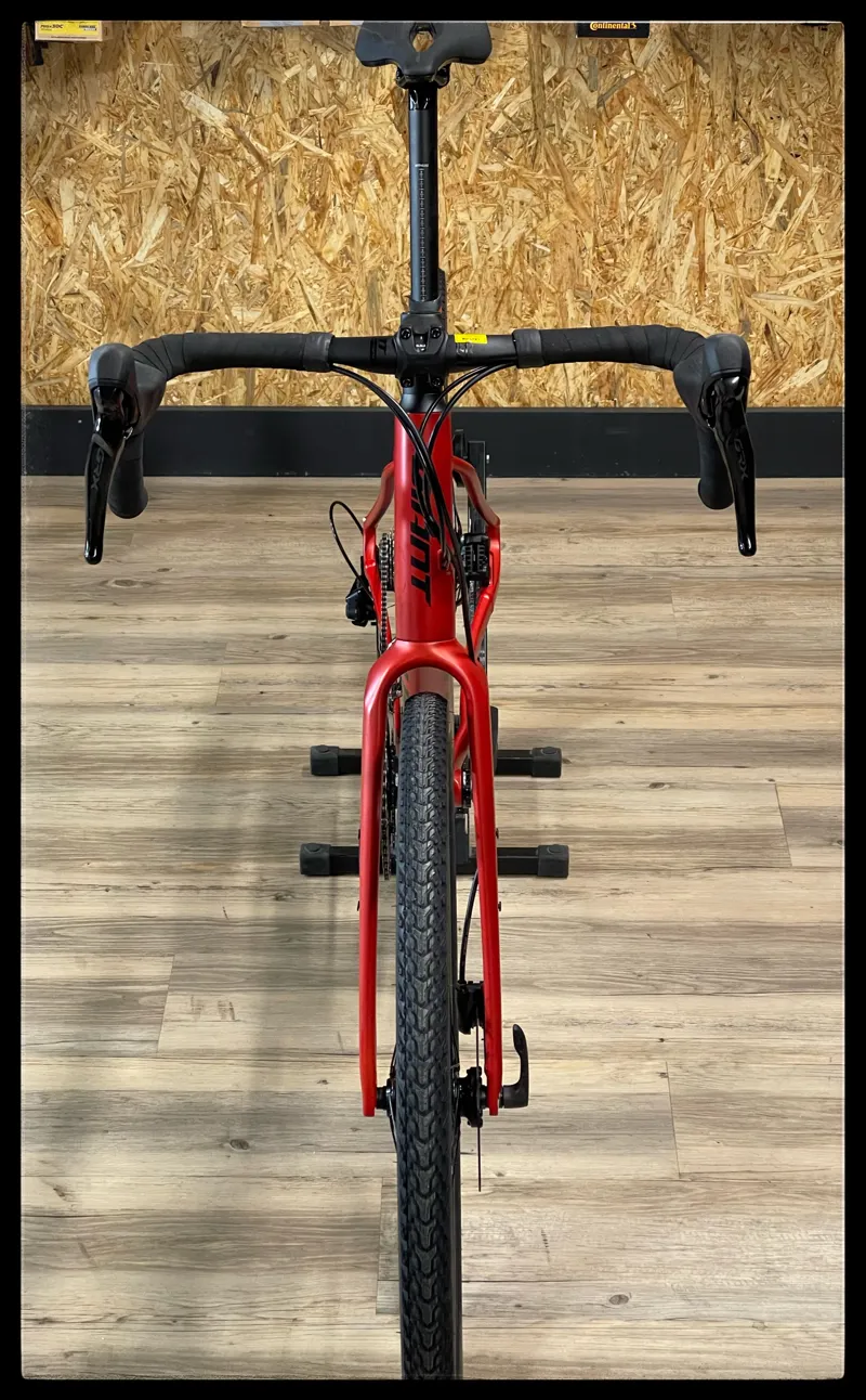 Giant Revolt 1 X-Large Grenadine 2022 -3