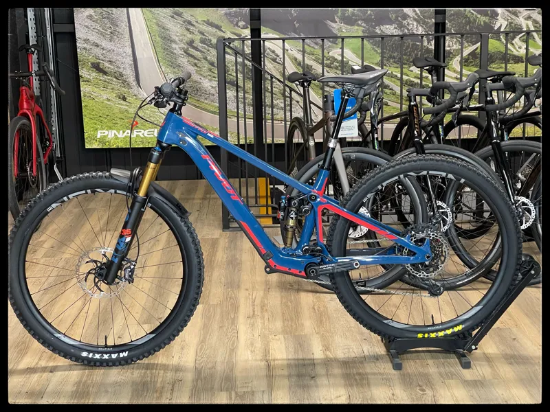 Pivot Shuttle SL 29er FS e-MTB Medium Blue-1