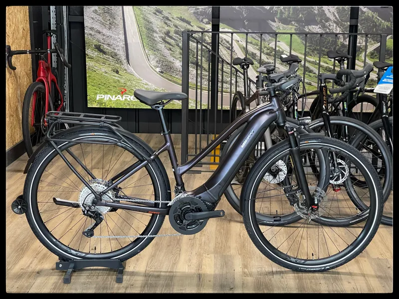 2021 Giant Explore E+ 1 Pro Stagger Frame Electric Bike in Purple