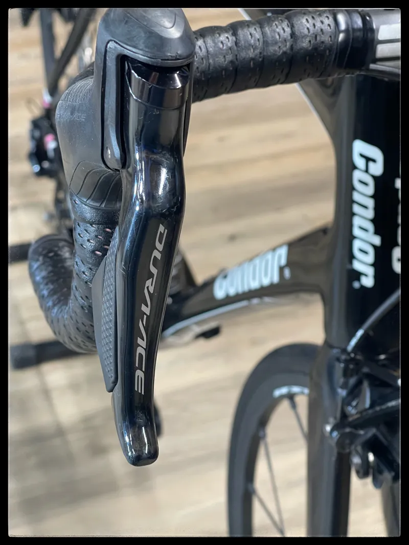 Rapha Condor Sharp leggero 58 cm Black Dura Ace Di2-6