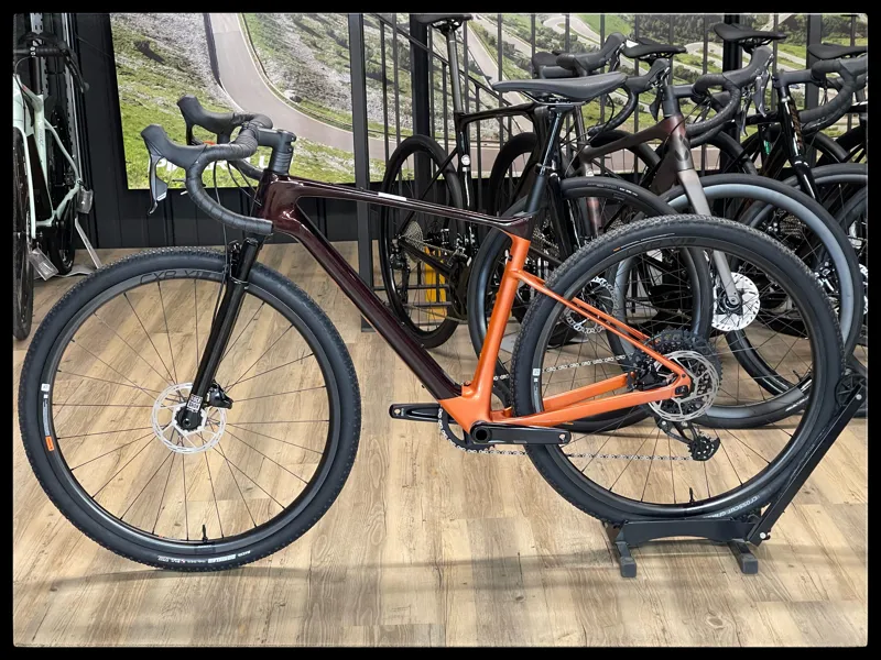 Giant Revolt X Advanced Pro 1 Medium Cordovan/Copper Coin 2023-1