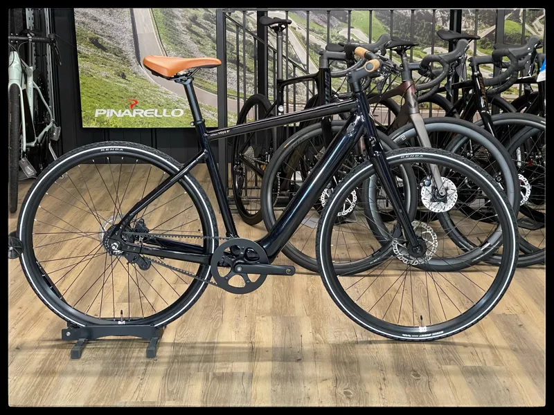 Momentum Voya e+ Small Ink