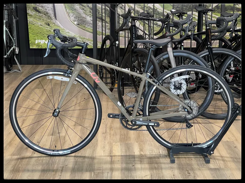 2022 Liv Avail 2 Road Bike in Lunar Rock-2