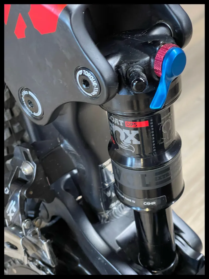 Full-E+ 1 27.5 Medium  Black/Red/ Orange-7