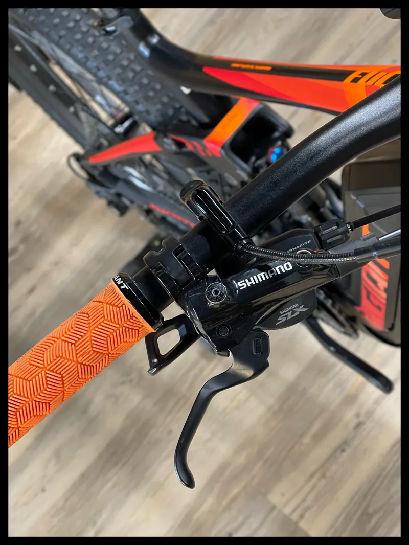 Full-E+ 1 27.5 Medium  Black/Red/ Orange-5