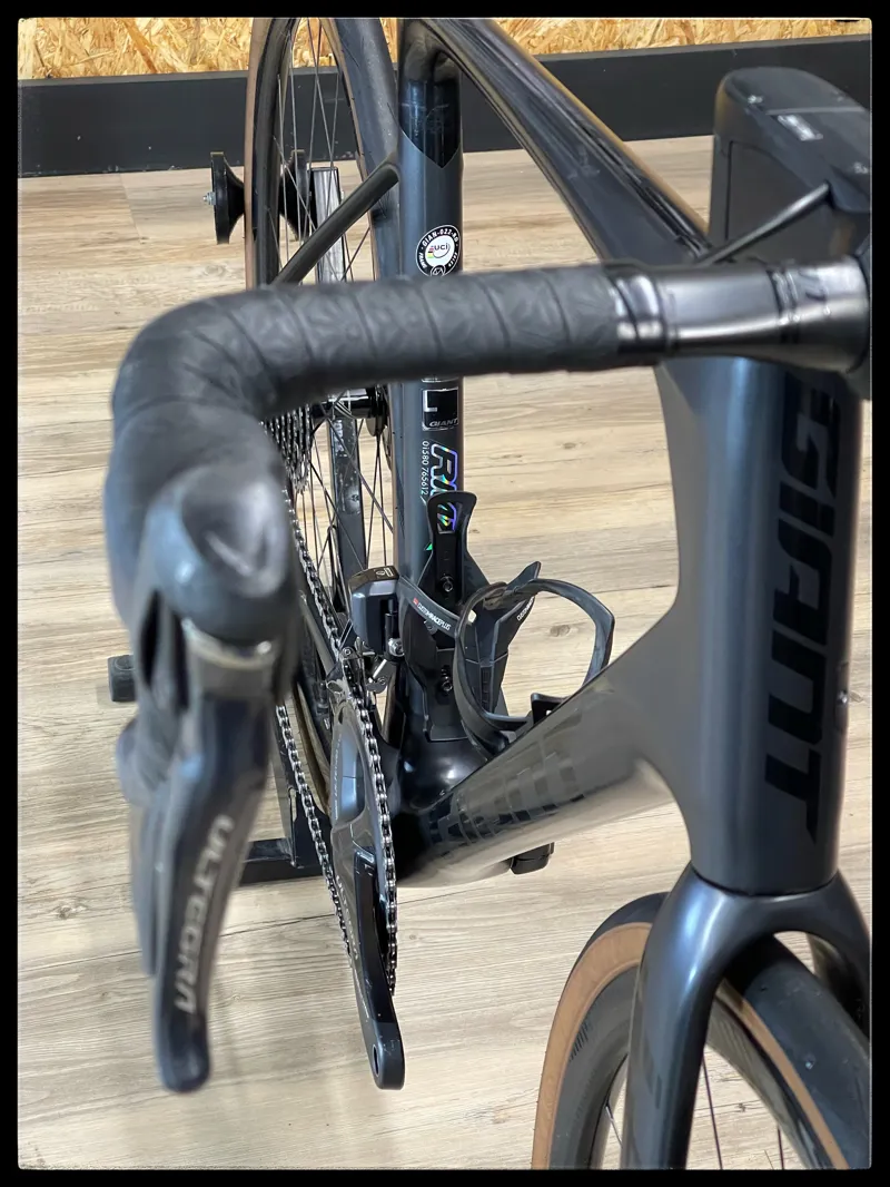 Giant Defy Advanced Pro 0 Large Gun Metal Black 2019-4