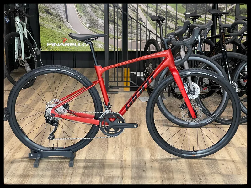 Giant Revolt 1 Small Grenadine 2022