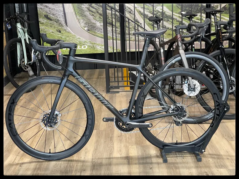 TCR Advanced SL 0 Disc Medium Raw Carbon 2021-1