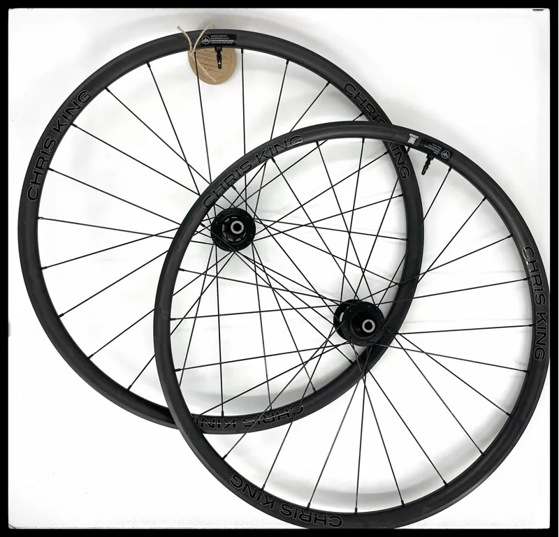 Chris King Wheelset GRD23 R45D CL Black Hyperglide
