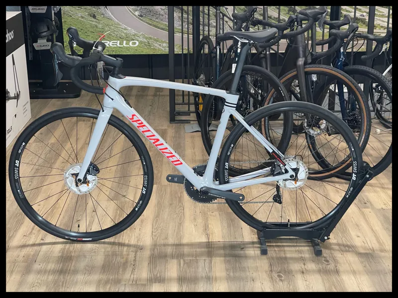 2020 Specialized Roubaix Comp Dove Grey Crimson Rocket 56 cm-1