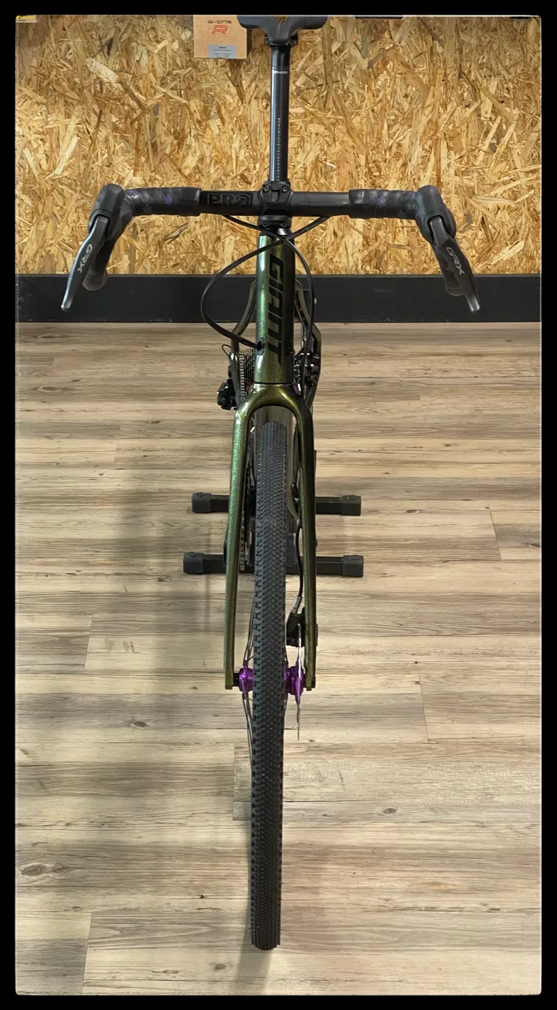 Giant Revolt Advanced A X-Large Chameleon Saturn Custom Build-3