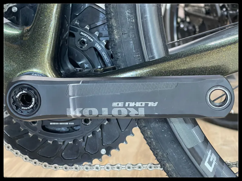 Giant Revolt Advanced A X-Large Chameleon Saturn Custom Build-9