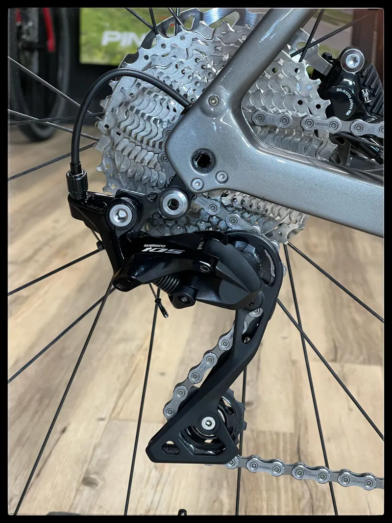 Trek Domane SL5 56 cm Shimano 105 Groupset-4