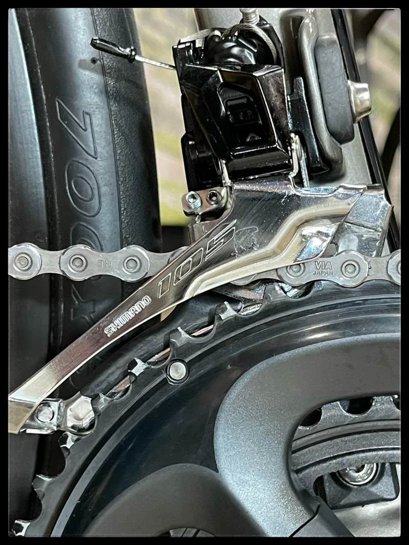 Trek Domane SL5 56 cm Shimano 105 Groupset-5