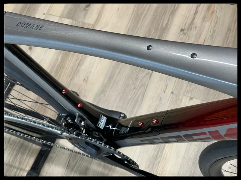 Trek Domane SL5 56 cm Shimano 105 Groupset-2