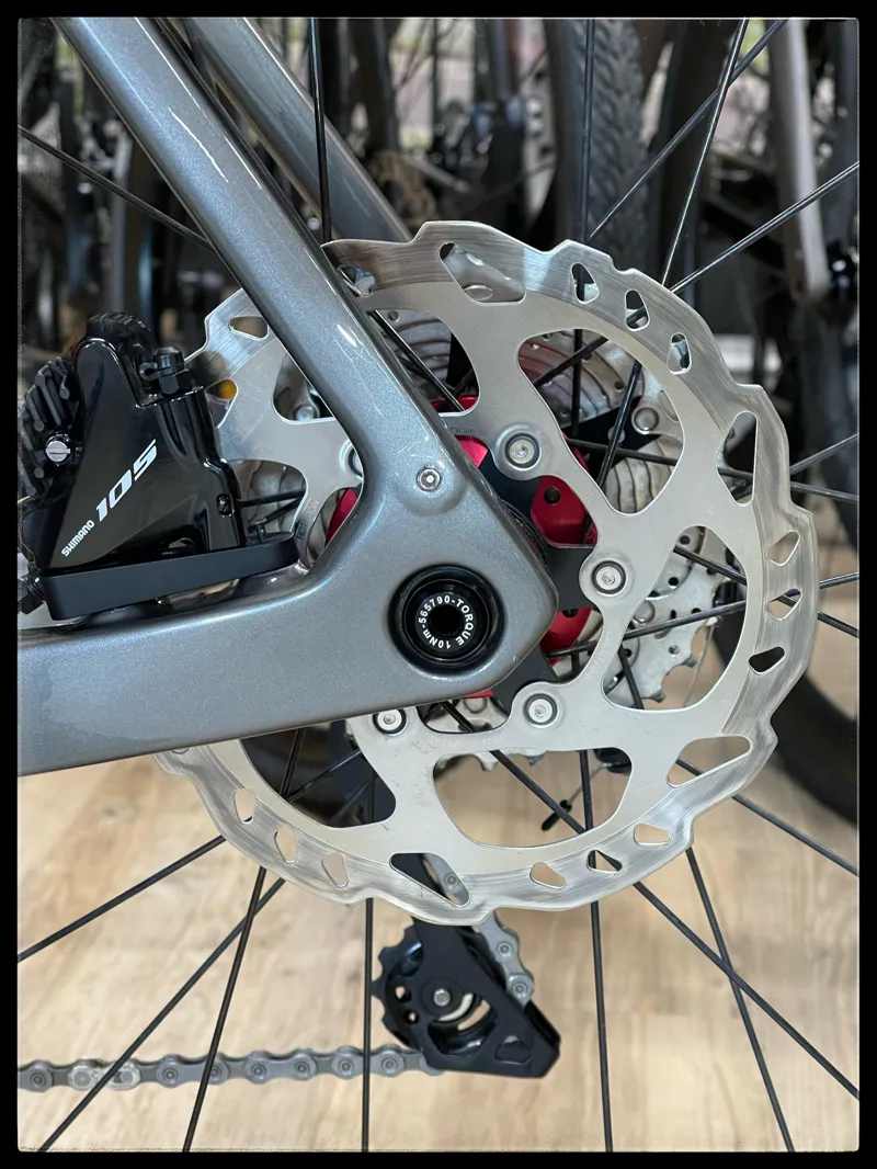 Trek Domane SL5 56 cm Shimano 105 Groupset-8