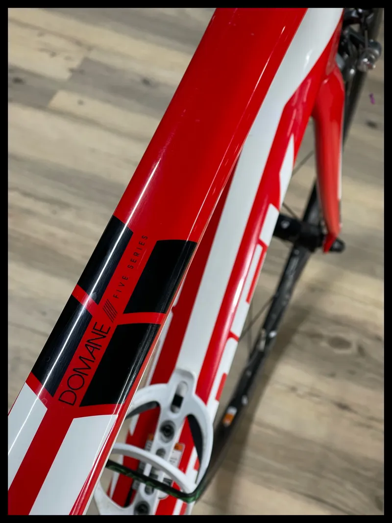 Trek Domane 5.9 Di2 Ultegra 60 cm Red-5