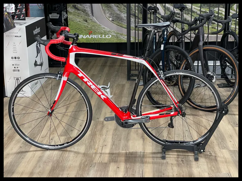 Trek Domane 5.9 Di2 Ultegra 60 cm Red-1