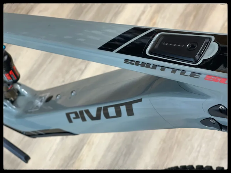 Pivot shuttle Team XTR Medium XTR Grey Full sus e-MTB-2