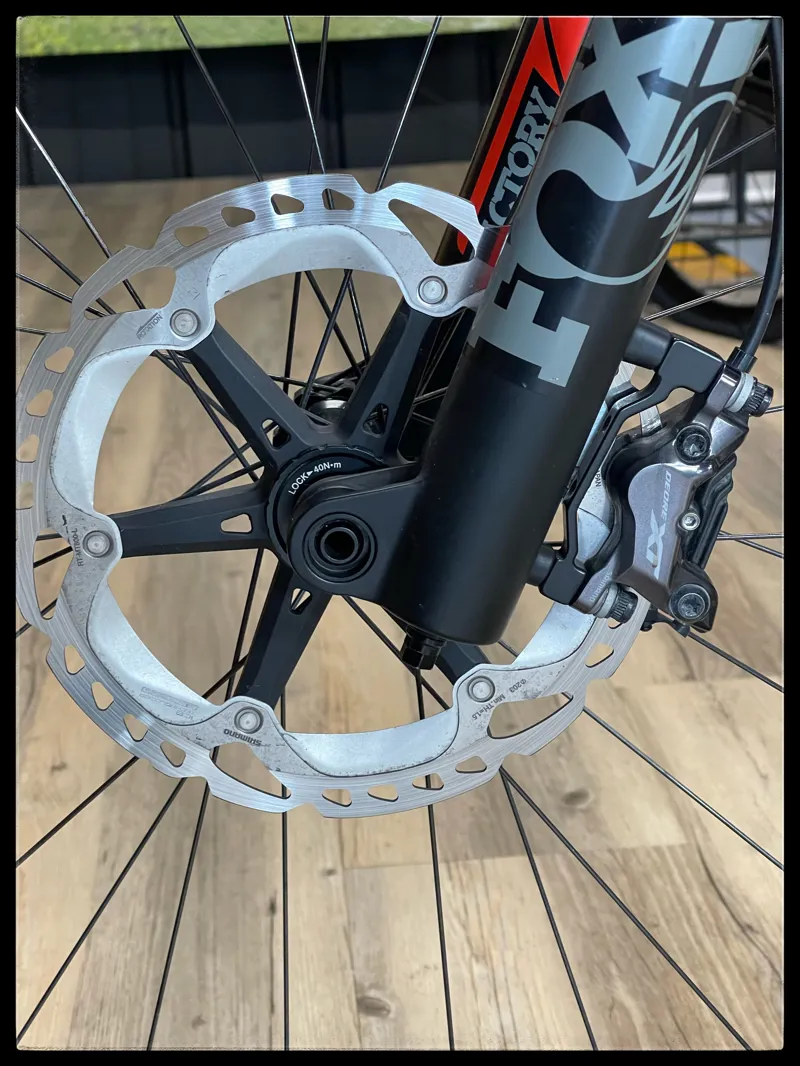 Pivot shuttle Team XTR Medium XTR Grey Full sus e-MTB-11