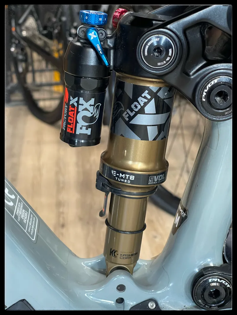 Pivot shuttle Team XTR Medium XTR Grey Full sus e-MTB-7