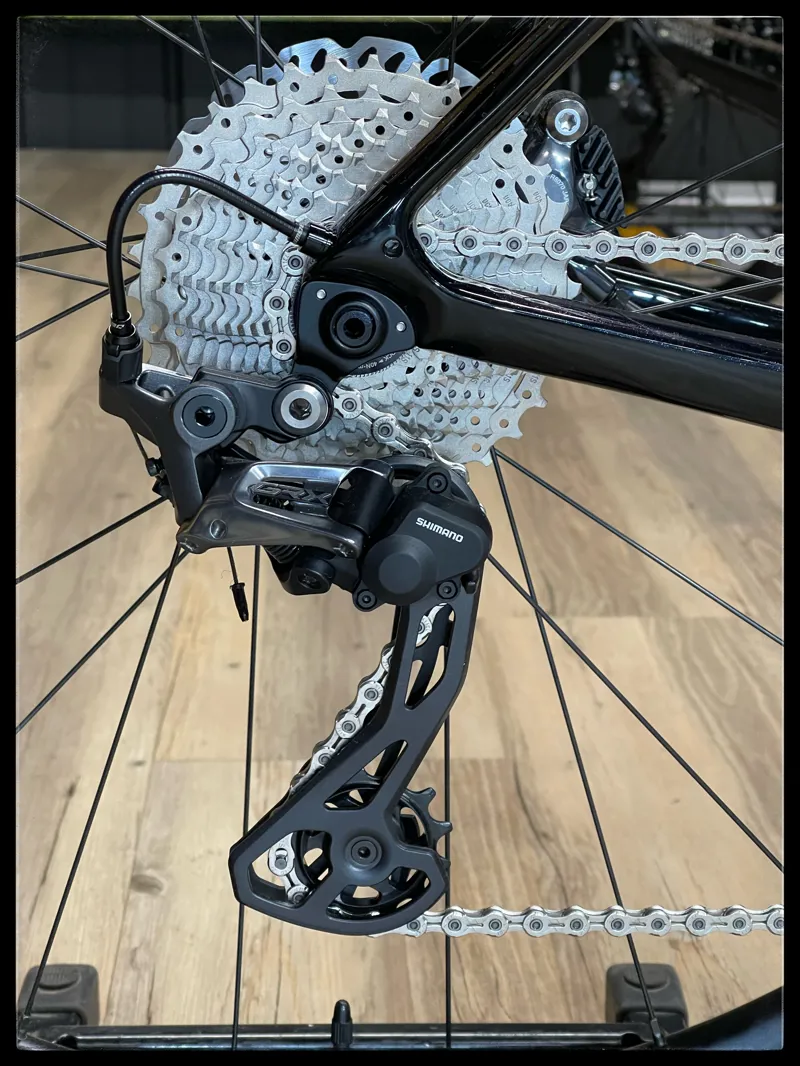 Giant Defy Advanced 1 Medium Carbon/Starry Night 2022-6