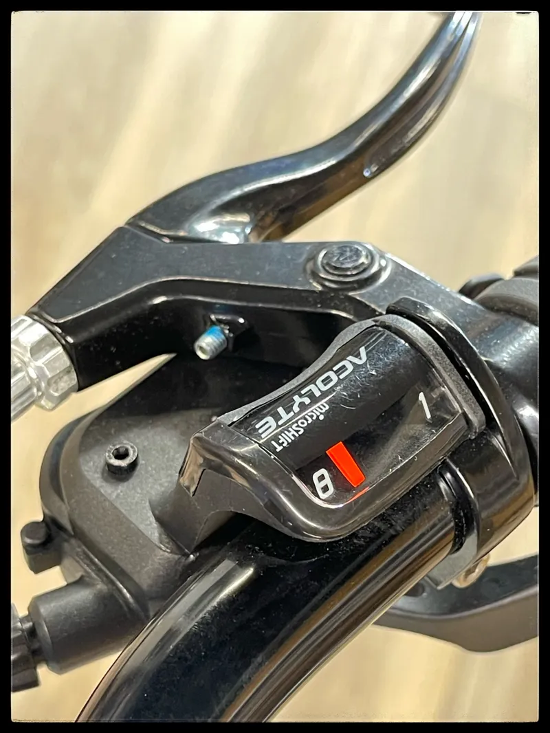 Liv FLOURISH 3 Medium Pulp Grey 2023-7