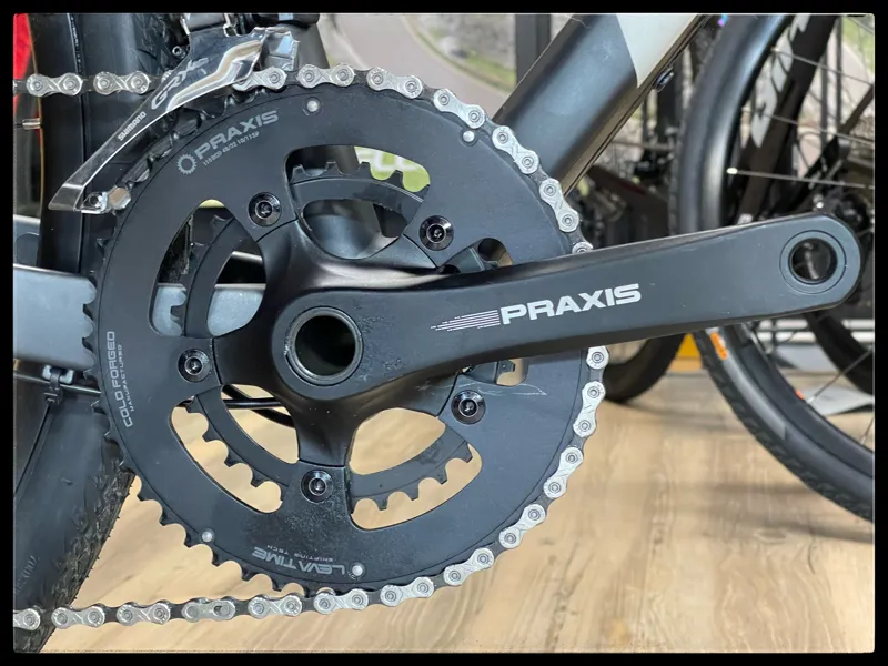 Giant Revolt 0 M-Large Gunmetal Black 2021-6