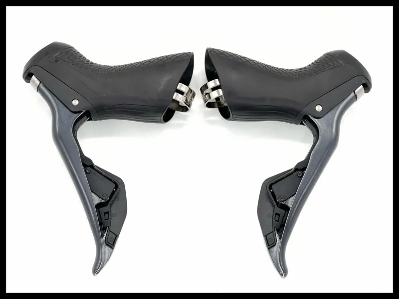 OE Ultegra R8050 Di2 11-Speed STI Levers-1