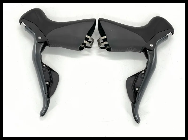 OE Dura Ace Di2 9070 STI Levers Mechanical Braking-3