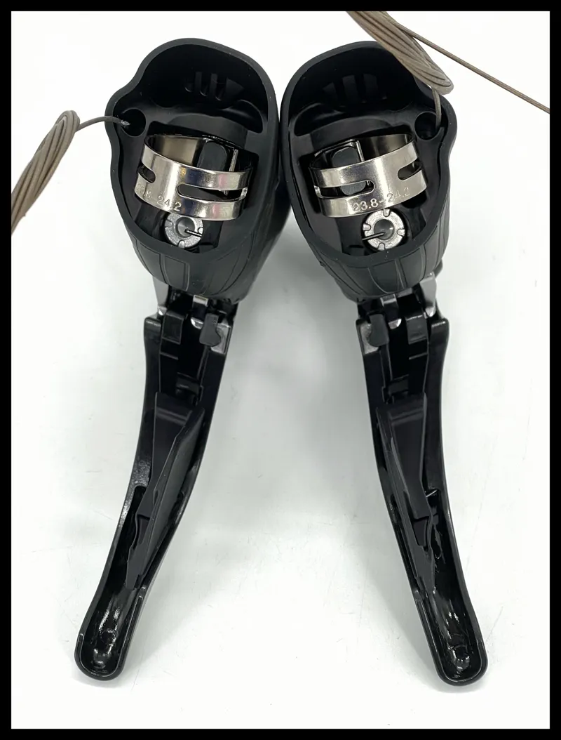 OE Ultegra R8000 Double 11-Speed STI Levers PAIR-4