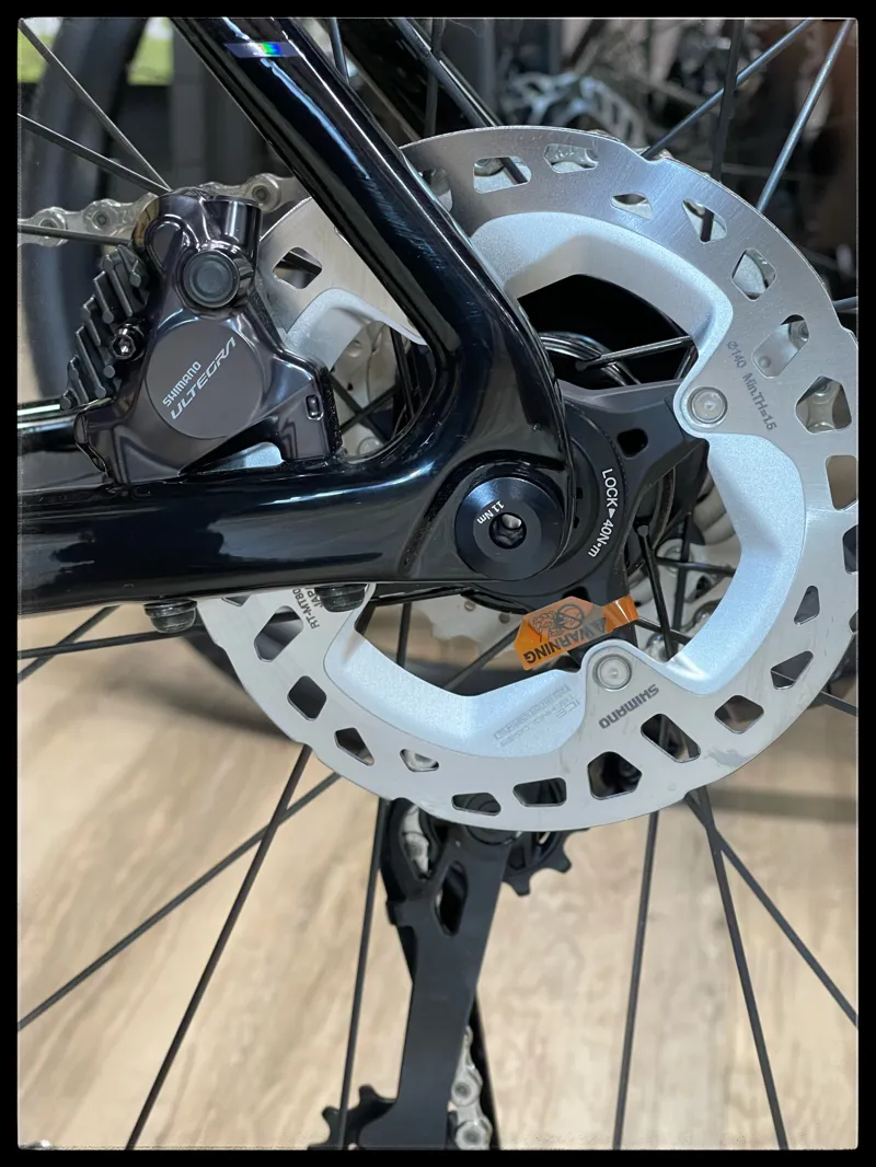 EnviLIv Advanced Pro Small Carbon 2023-10