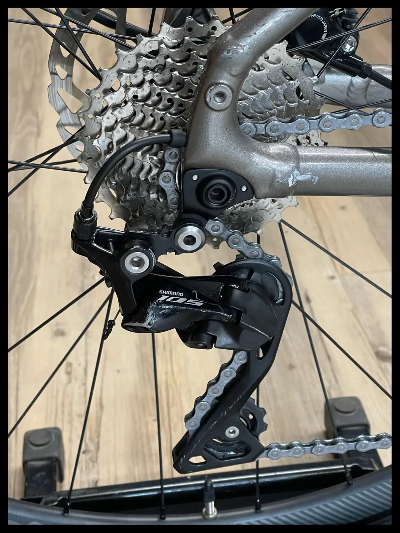 Road E+ 2 Pro 25kmh Medium Grey-3