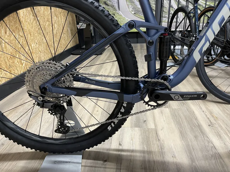 Stance 29 2 M Blue Ashes Crest fork Mountain Bike-1