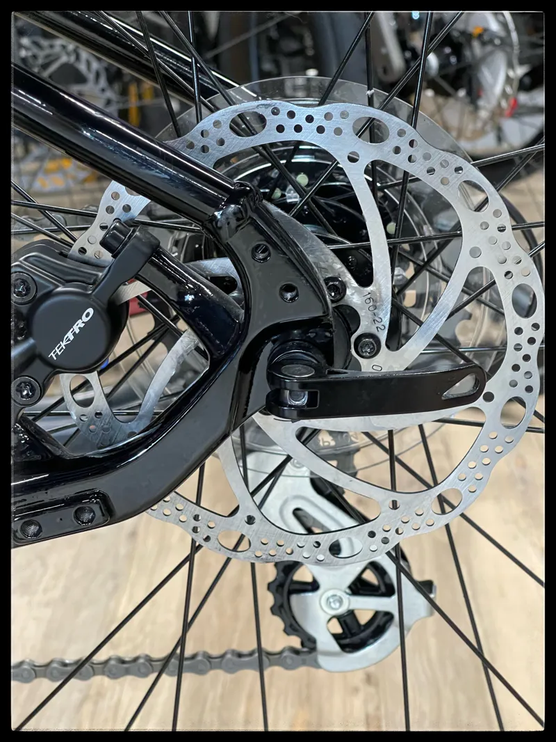 Roam 4 Disc Medium Black-8