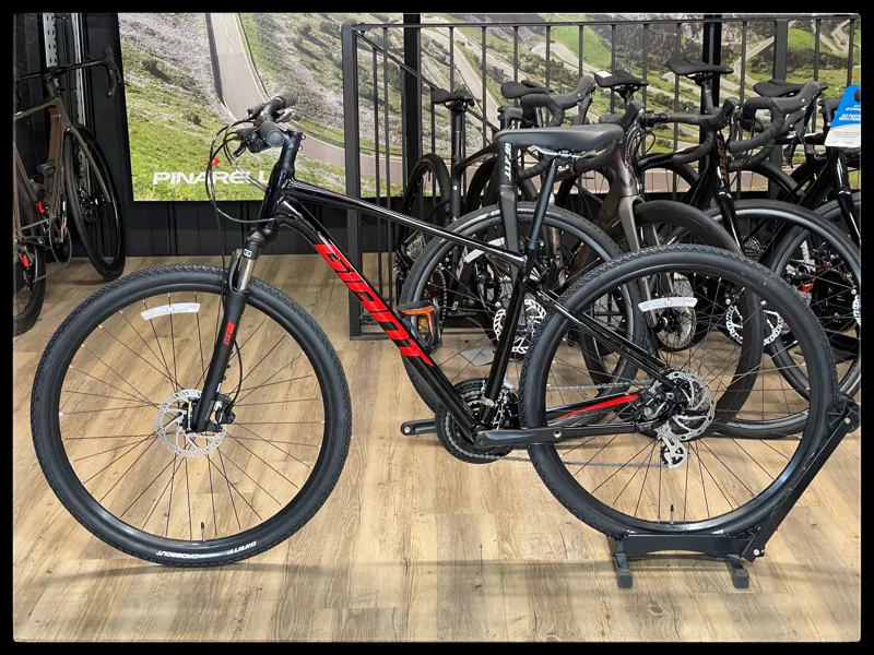 Roam 4 Disc Medium Black-9