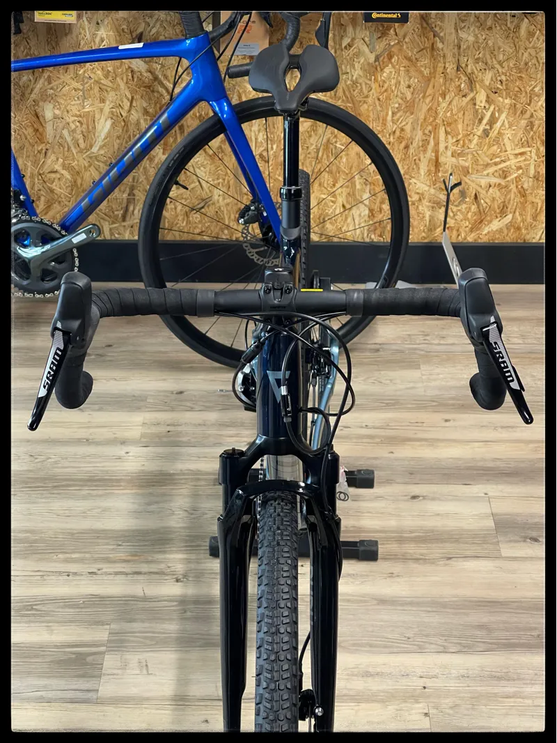 Giant Revolt X 1 M-Large Cold Night 2023-3