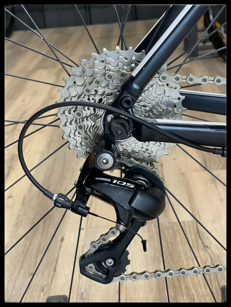 Giant Defy Compact 1 ML Black 2015-3