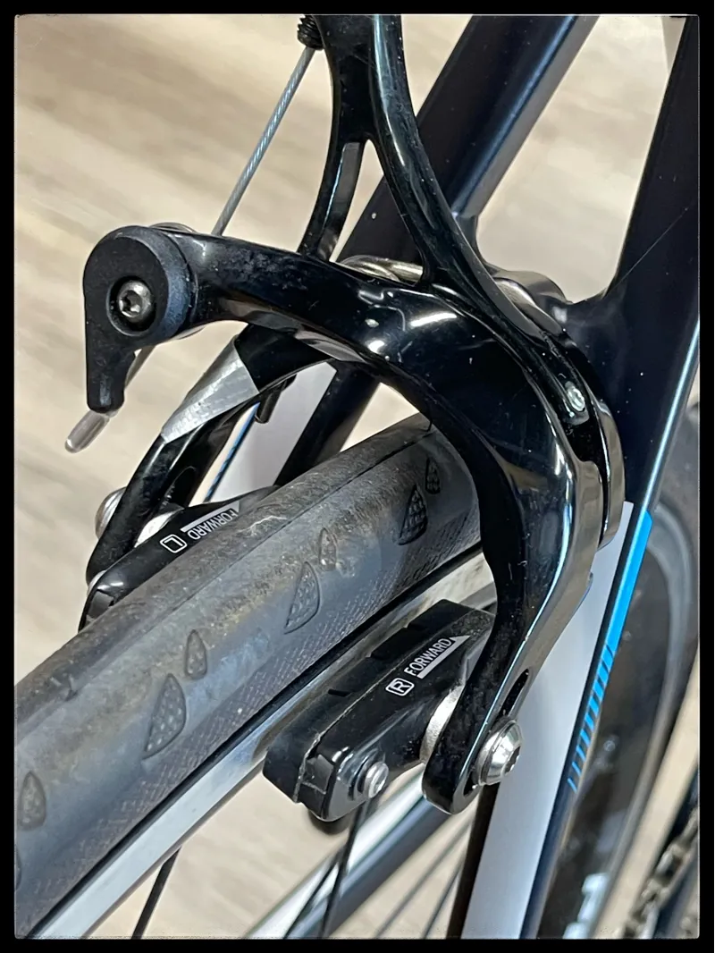 Giant Defy Compact 1 ML Black 2015-5