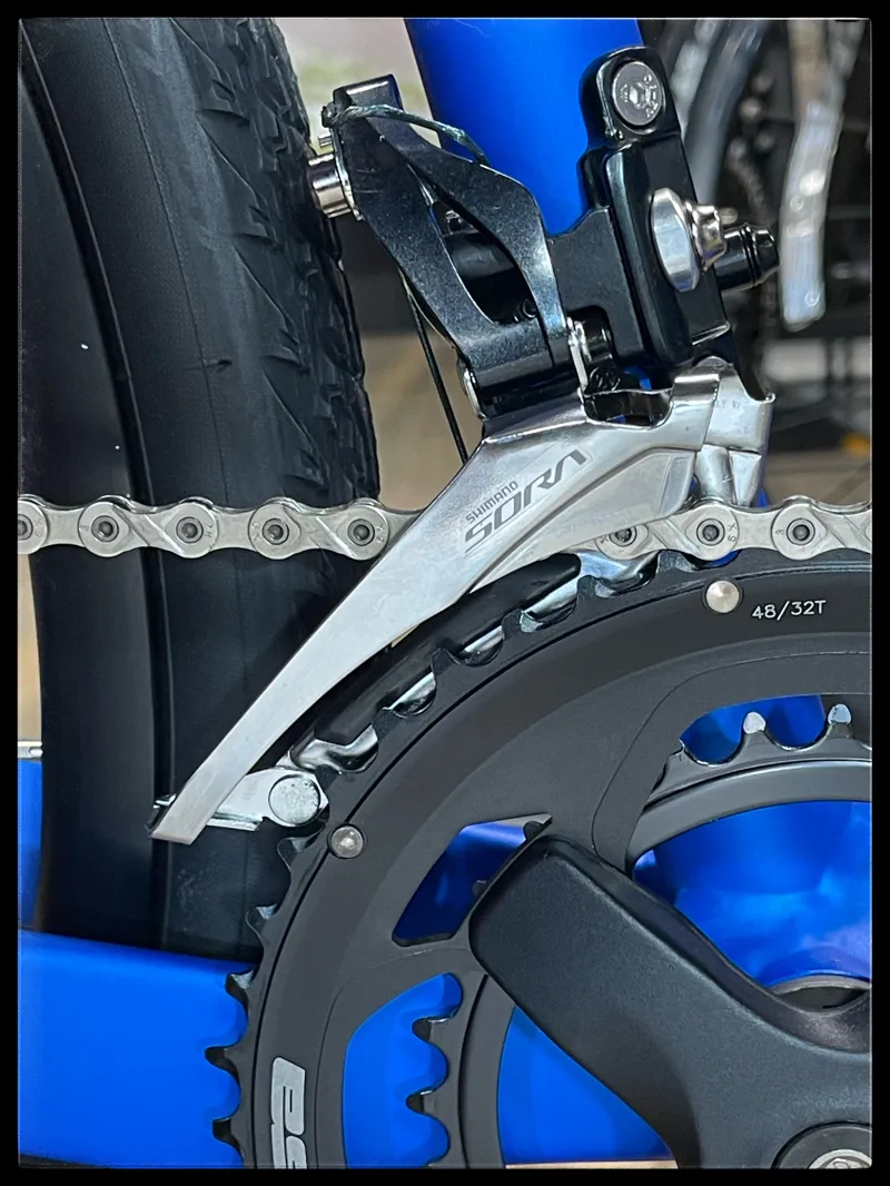 Giant Revolt 2 M-Large Sapphire 2022-6