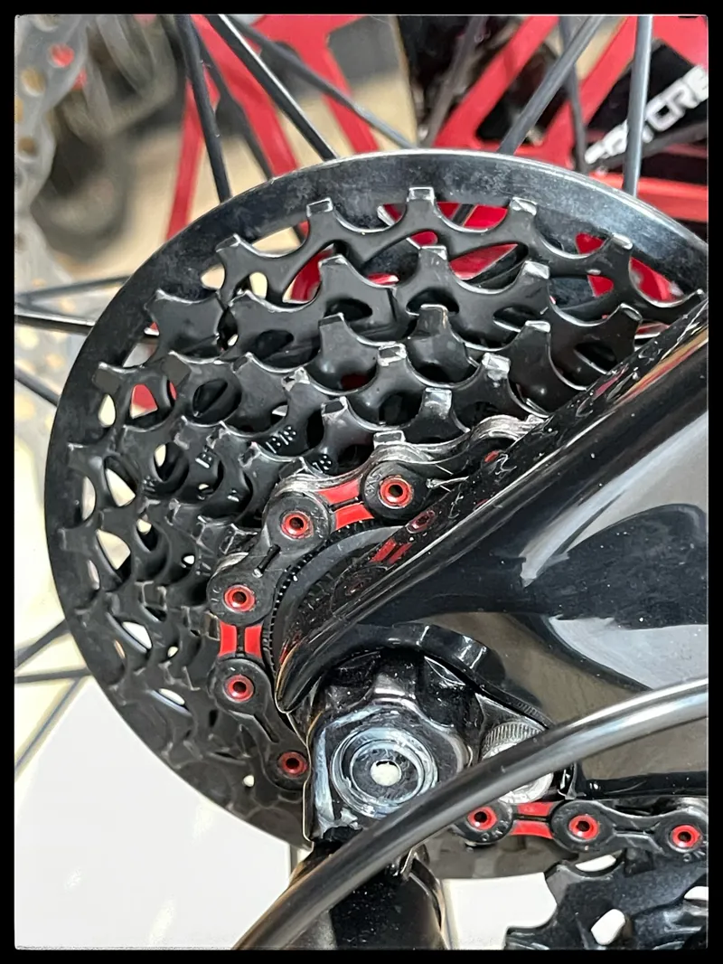 Custom painted Pivot Phoenix 27.5 Medium Black/ White Doves Downhill MTB-5