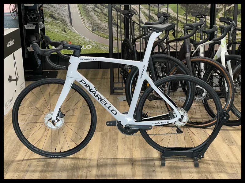 Prince Road Bike 56cm 2022 White Ultegra-1