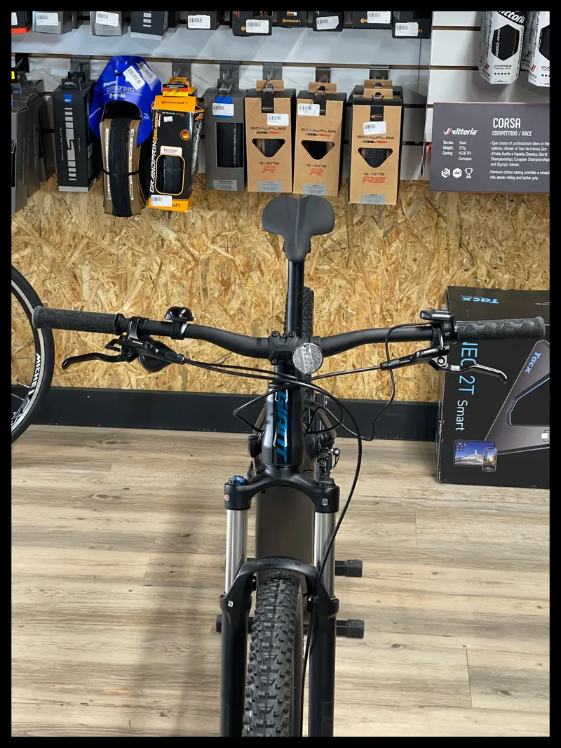 Giant Fathom E+ 2 29er 25kmh Medium Gunmetal Black -2